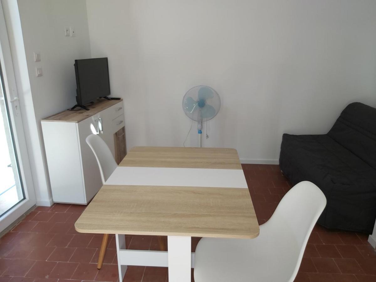 Maisonnette 40 M2 Pour 5 Personnes Paray-le-Monial Exteriér fotografie